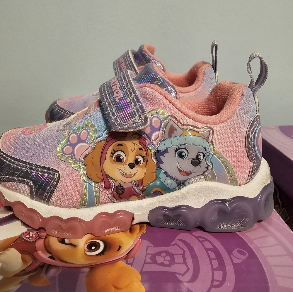 Pink and purple paw patrol girls light up sneakers